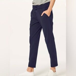 Lululemon On the Fly Pant 7/8 Length Grey 12